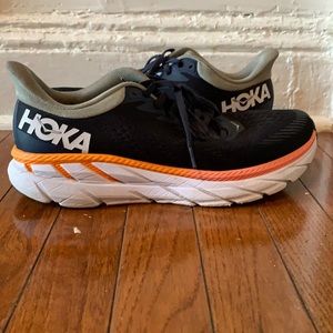 HOKA Clifton 7